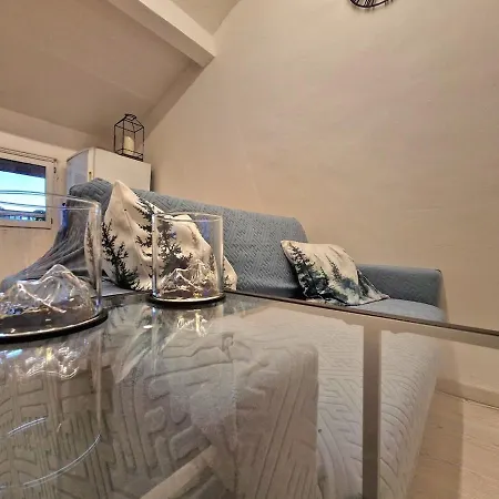 White Paradise - In Centro Ad アオスタ