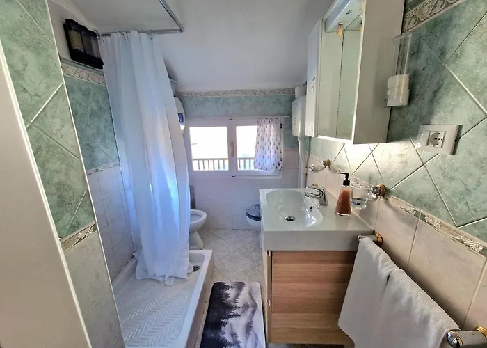 White Paradise - In Centro Ad